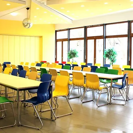 Younior-hotel Hostel